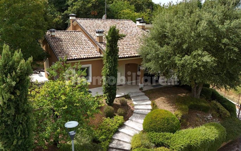 Villa unifamiliare via Filippo da Pietracuta 21, San Leo — foto 13 di 49