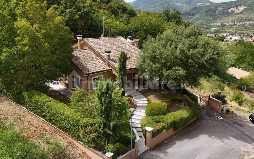 Villa unifamiliare via Filippo da Pietracuta 21, San Leo — foto 10 di 49