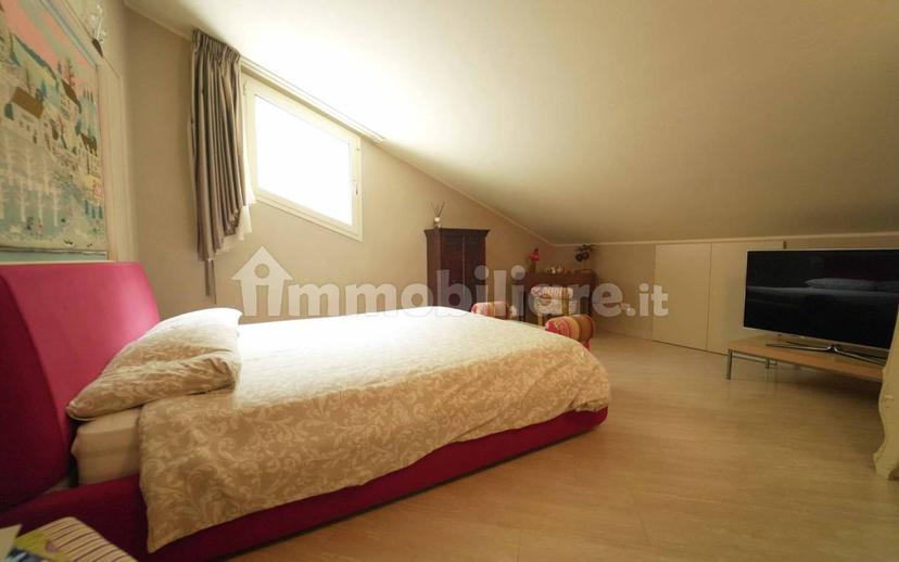 Villa unifamiliare via Filippo da Pietracuta 21, San Leo — foto 4 di 49