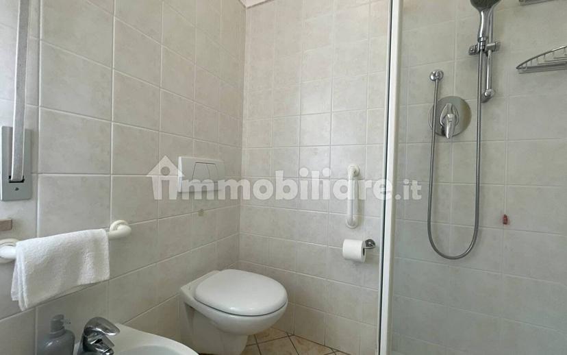Quadrilocale viale Giulio Serafini 2, Viserbella, Rimini — foto 24 di 42