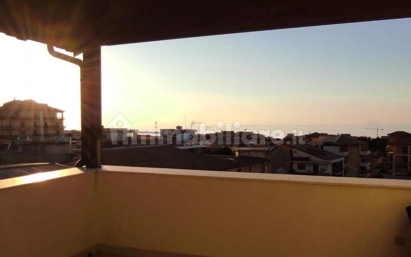 Bilocale buono stato, secondo piano, Centro, Sant'Agata di Militello — foto 2 di 29