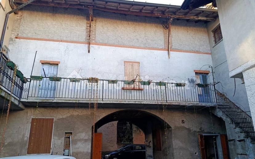 Rustico via Alessandro Volta, Vailate — foto 8 di 9