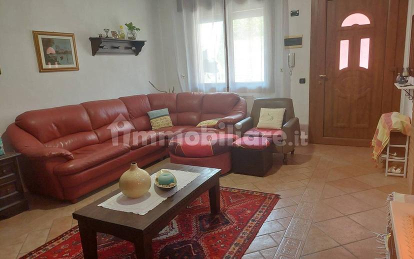 Quadrilocale via Torino 1, Centro, Porto Viro — foto 3 di 29