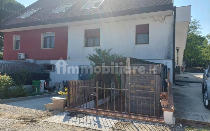 Quadrilocale via Torino 1, Centro, Porto Viro — foto 10 di 29