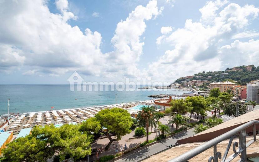 Appartamento corso Giacomo Matteotti 3, Centro, Arenzano — foto 63 di 64