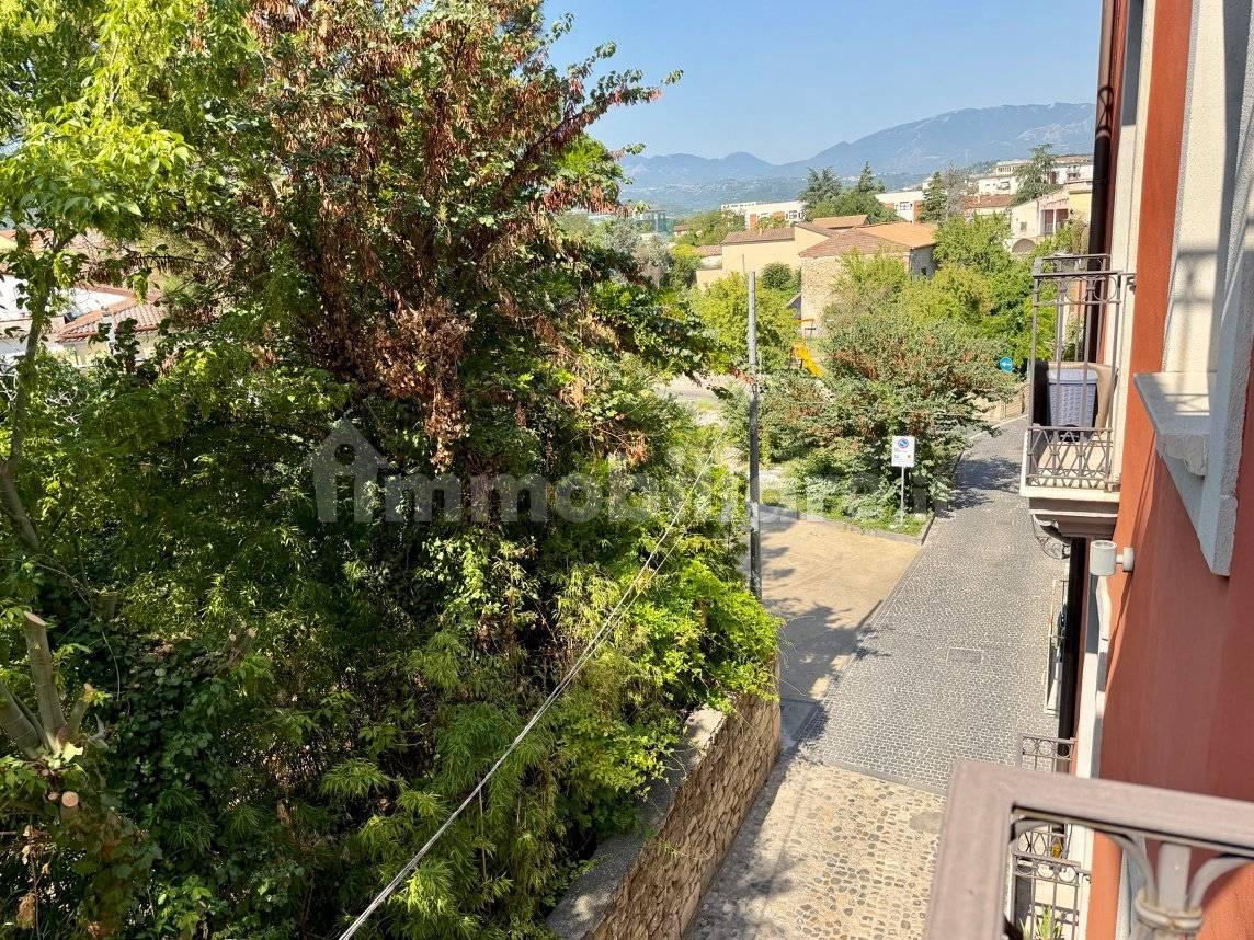 Trilocale via Manfredi di Svevia, Centro Storico, Benevento