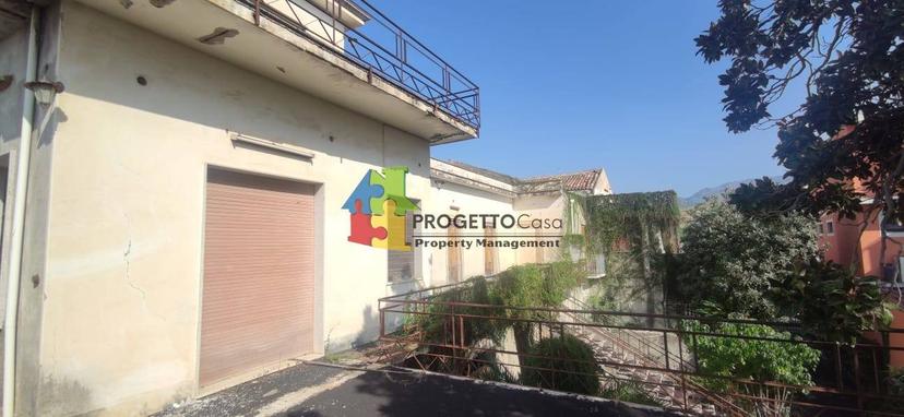 Villa bifamiliare via Giuseppe Garibaldi, Calatabiano — foto 4 di 20
