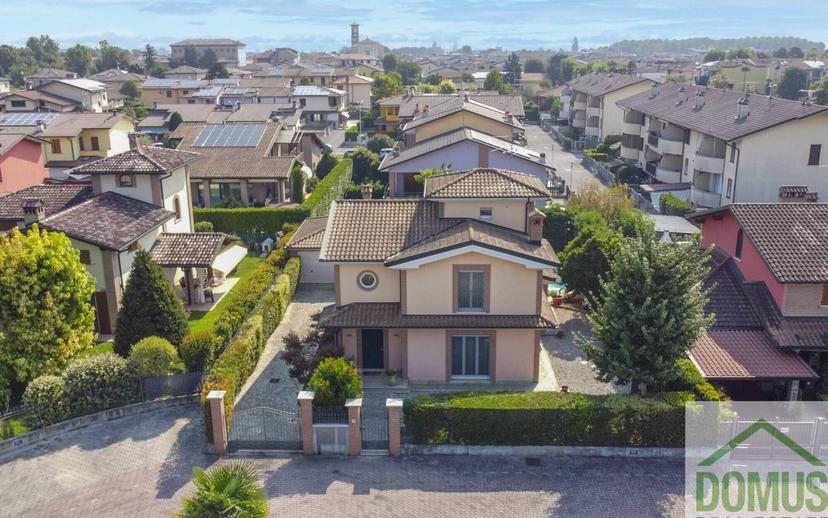 Villa unifamiliare via Aldo Moro 32, Misano di Gera d'Adda — foto 22 di 78
