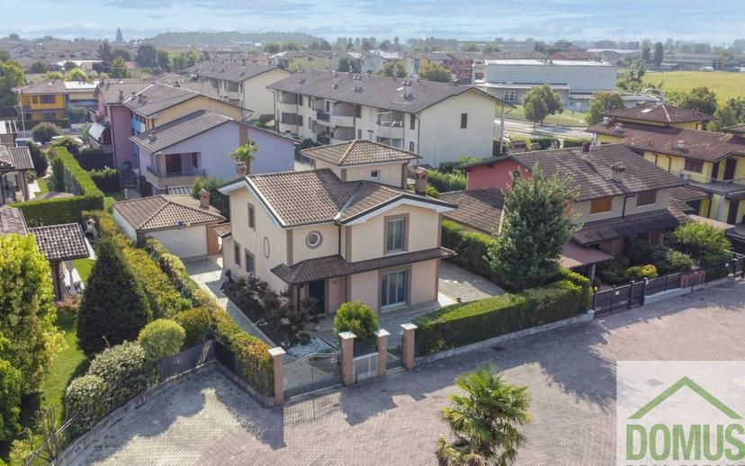 Villa unifamiliare via Aldo Moro 32, Misano di Gera d'Adda — foto 59 di 78