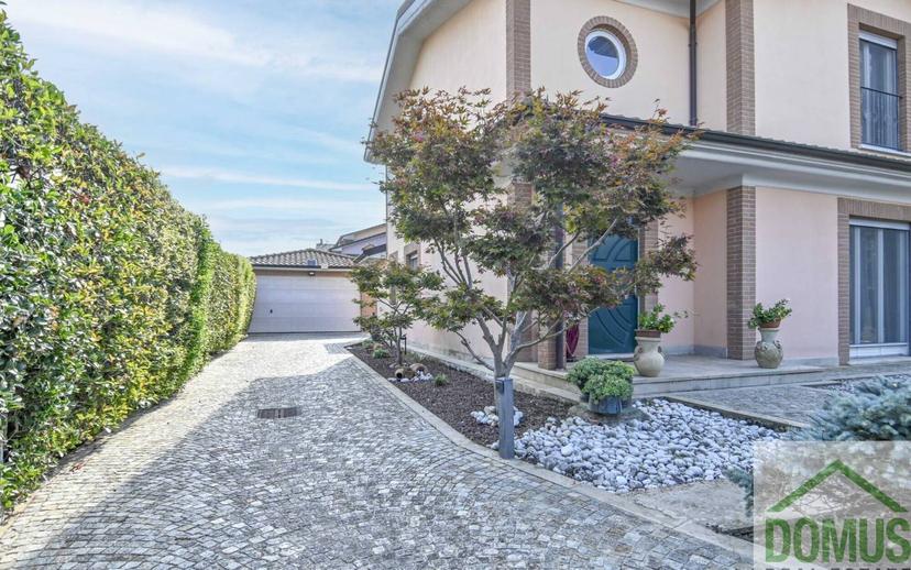 Villa unifamiliare via Aldo Moro 32, Misano di Gera d'Adda — foto 10 di 78