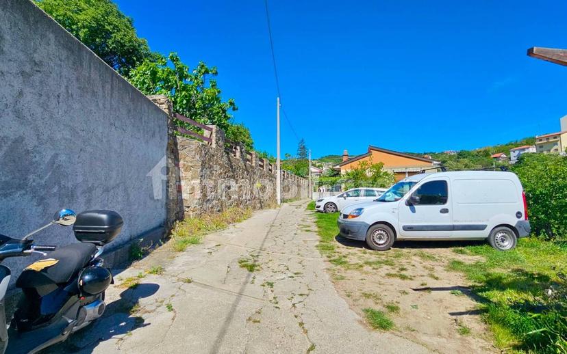 Quadrilocale via Bartolomeo Budrio 17, Campanelle - Costalunga, Trieste