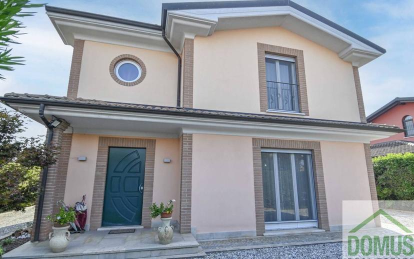 Villa unifamiliare via Aldo Moro 32, Misano di Gera d'Adda — foto 7 di 78