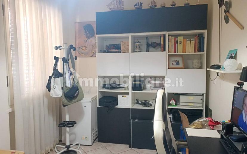 Appartamento via Tirso, Chiesanuova, Prato — foto 4 di 33