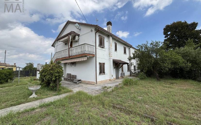 Villa bifamiliare via romea 80, Piano, Ariano nel Polesine — foto 6 di 33