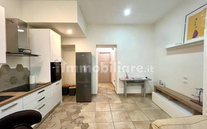 Bilocale ottimo stato, primo piano, Trani — foto 13 di 16