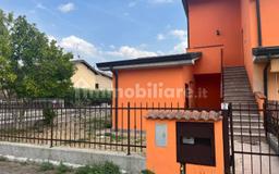 Appartamento in villa via Nilde Iotti, Chignolo Po