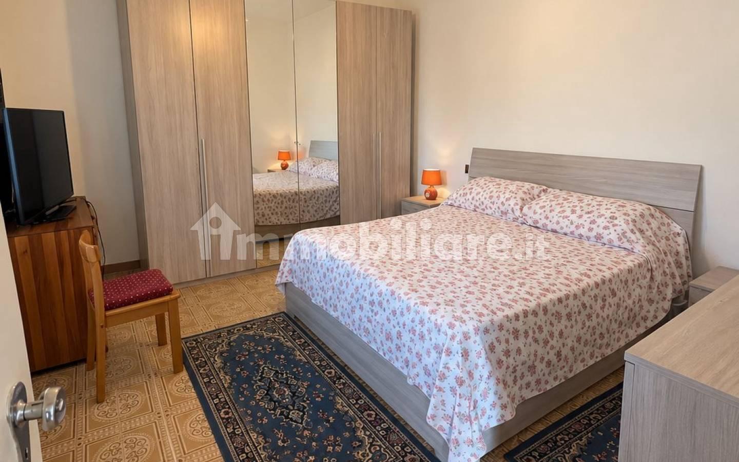 Villa a schiera 4 locali, buono stato, Moglia
