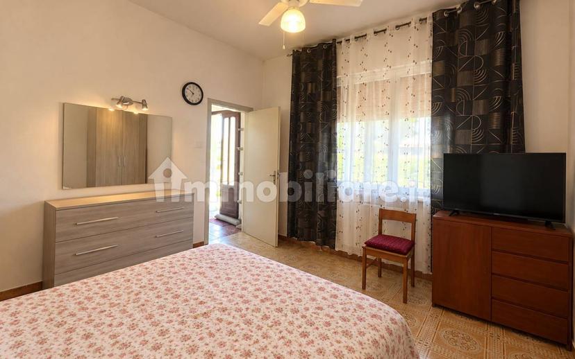 Villa a schiera 4 locali, buono stato, Moglia — foto 4 di 7