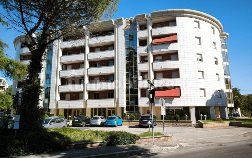 Appartamento via Firenze 92, Bastia, Bastia Umbra — foto 31 di 35