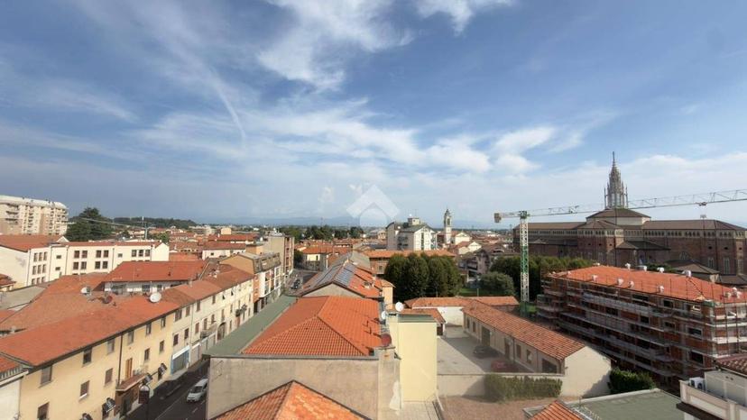 Trilocale via Cardinal Ferrari 16, Cesano Maderno — foto 11 di 19