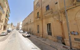 Quadrilocale via 20 Settembre 8, Centro, Trapani