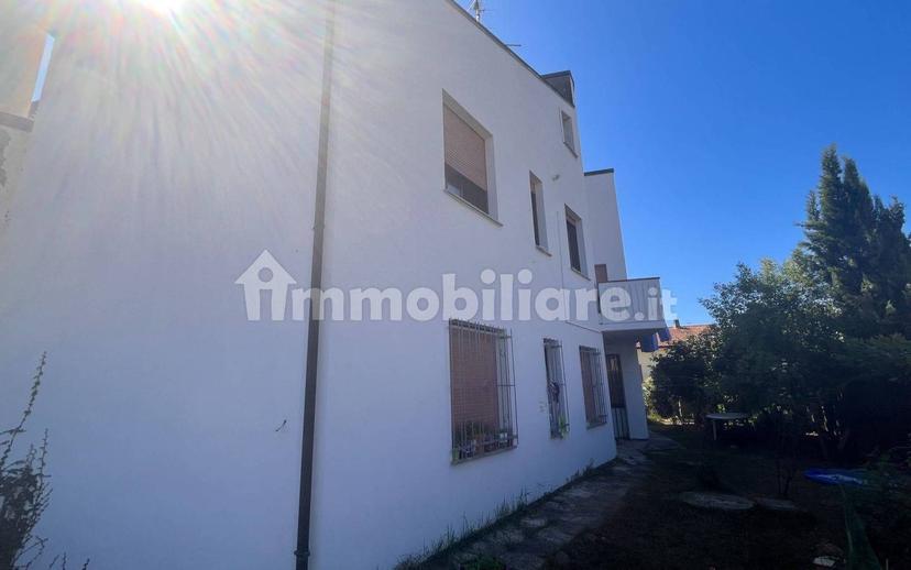 Appartamento via Benedetto Cairoli 16, Centro, Bagnacavallo — foto 13 di 16