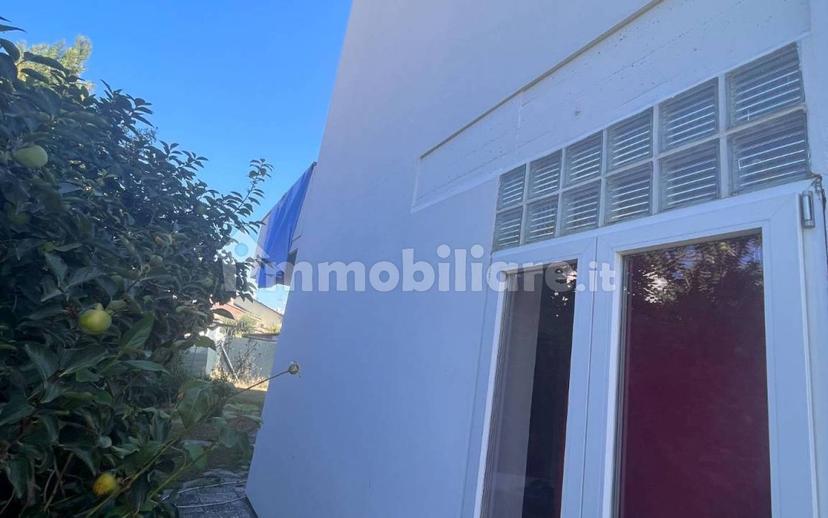Appartamento via Benedetto Cairoli 16, Centro, Bagnacavallo — foto 2 di 16