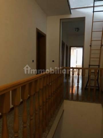 Appartamento via Benedetto Cairoli 16, Centro, Bagnacavallo — foto 10 di 16