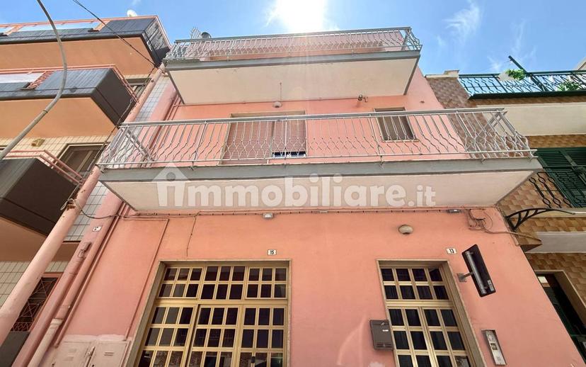 Terratetto unifamiliare via John Fitzgerald Kennedy 15, Valenzano — foto 7 di 20