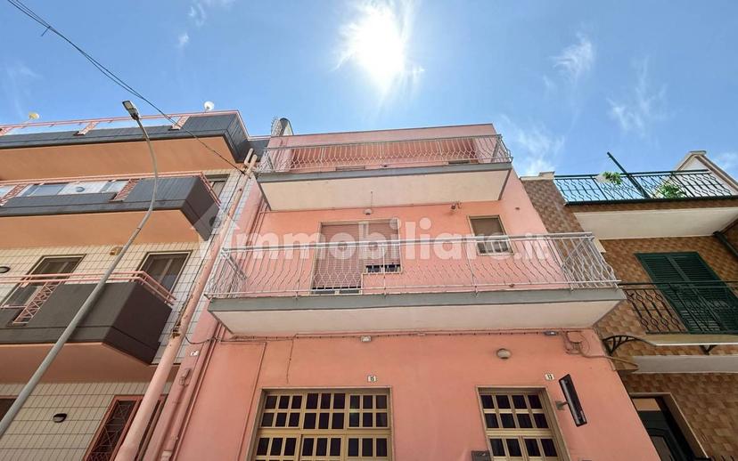Terratetto unifamiliare via John Fitzgerald Kennedy 15, Valenzano — foto 3 di 20
