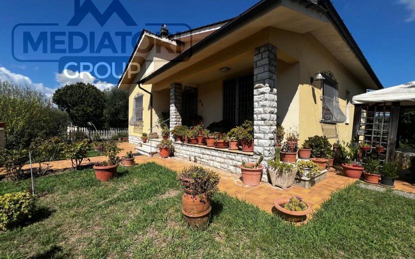 Villa unifamiliare via della Tinaia, Montecarlo — foto 8 di 12