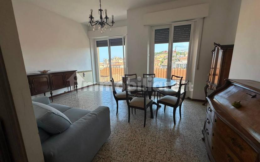 Stanza doppia via Curtatone, Ancona — foto 2 di 7