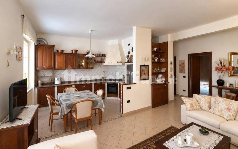 Quadrilocale via vecchia Morella, Centro, Albenga — foto 7 di 17