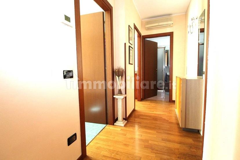 Trilocale buono stato, piano terra, Centro, Pescantina — foto 20 di 28