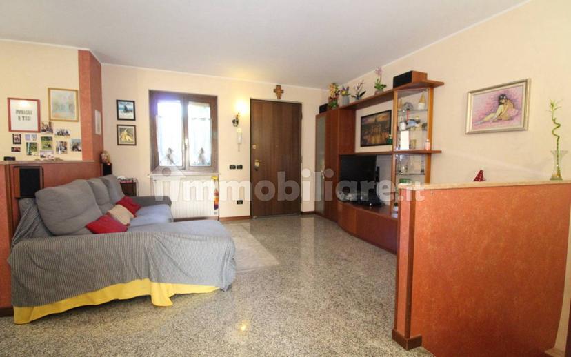 Trilocale buono stato, piano terra, Centro, Pescantina — foto 6 di 28