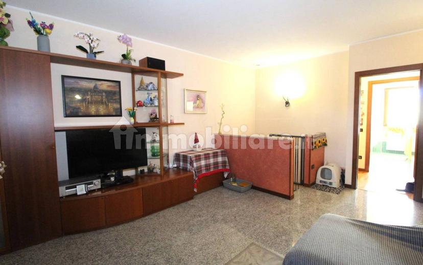 Trilocale buono stato, piano terra, Centro, Pescantina — foto 24 di 28