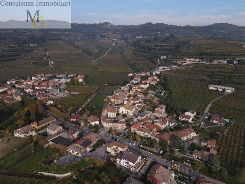 Appartamento buono stato, su più livelli, Costeggiola, Soave — foto 2 di 10