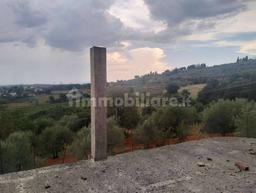 Villa unifamiliare 250 m², Lucignano