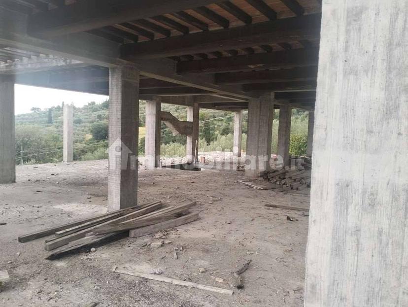 Villa unifamiliare 250 m², Lucignano — foto 6 di 9