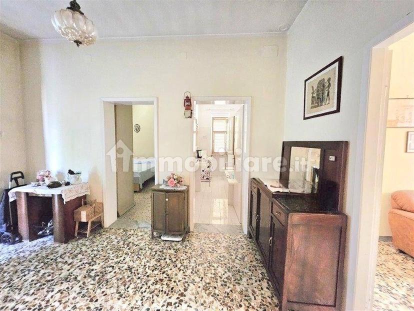 Terratetto unifamiliare 100 m², da ristrutturare, Marina di Massa Centro, Massa — foto 8 di 20