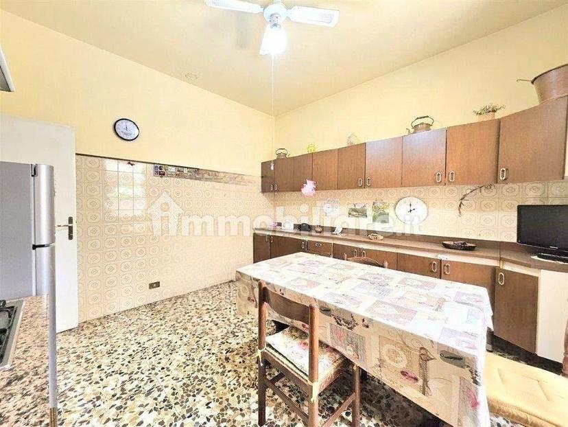 Terratetto unifamiliare 100 m², da ristrutturare, Marina di Massa Centro, Massa — foto 7 di 20