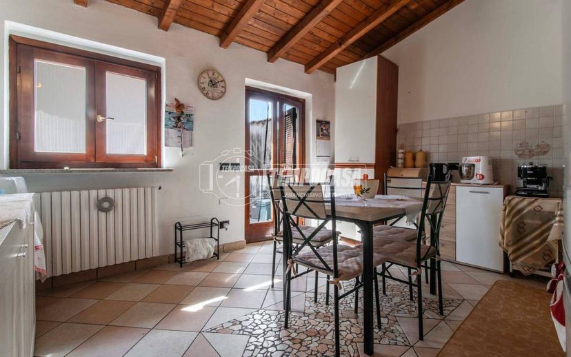 Terratetto unifamiliare via Fratelli Cairoli 1, Gorla Minore — foto 4 di 23