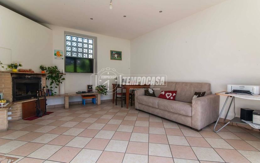 Terratetto unifamiliare via Fratelli Cairoli 1, Gorla Minore — foto 21 di 23