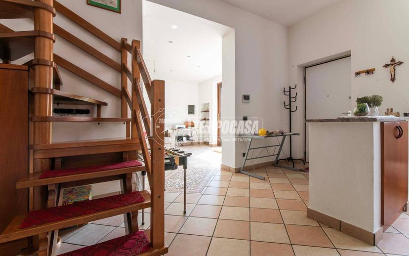 Terratetto unifamiliare via Fratelli Cairoli 1, Gorla Minore — foto 14 di 23