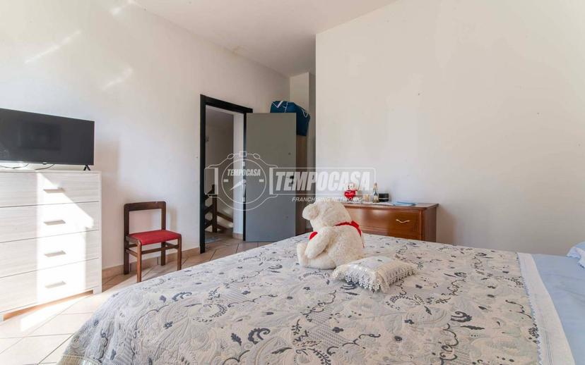 Terratetto unifamiliare via Fratelli Cairoli 1, Gorla Minore — foto 10 di 23