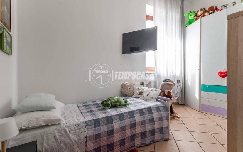 Terratetto unifamiliare via Fratelli Cairoli 1, Gorla Minore — foto 3 di 23