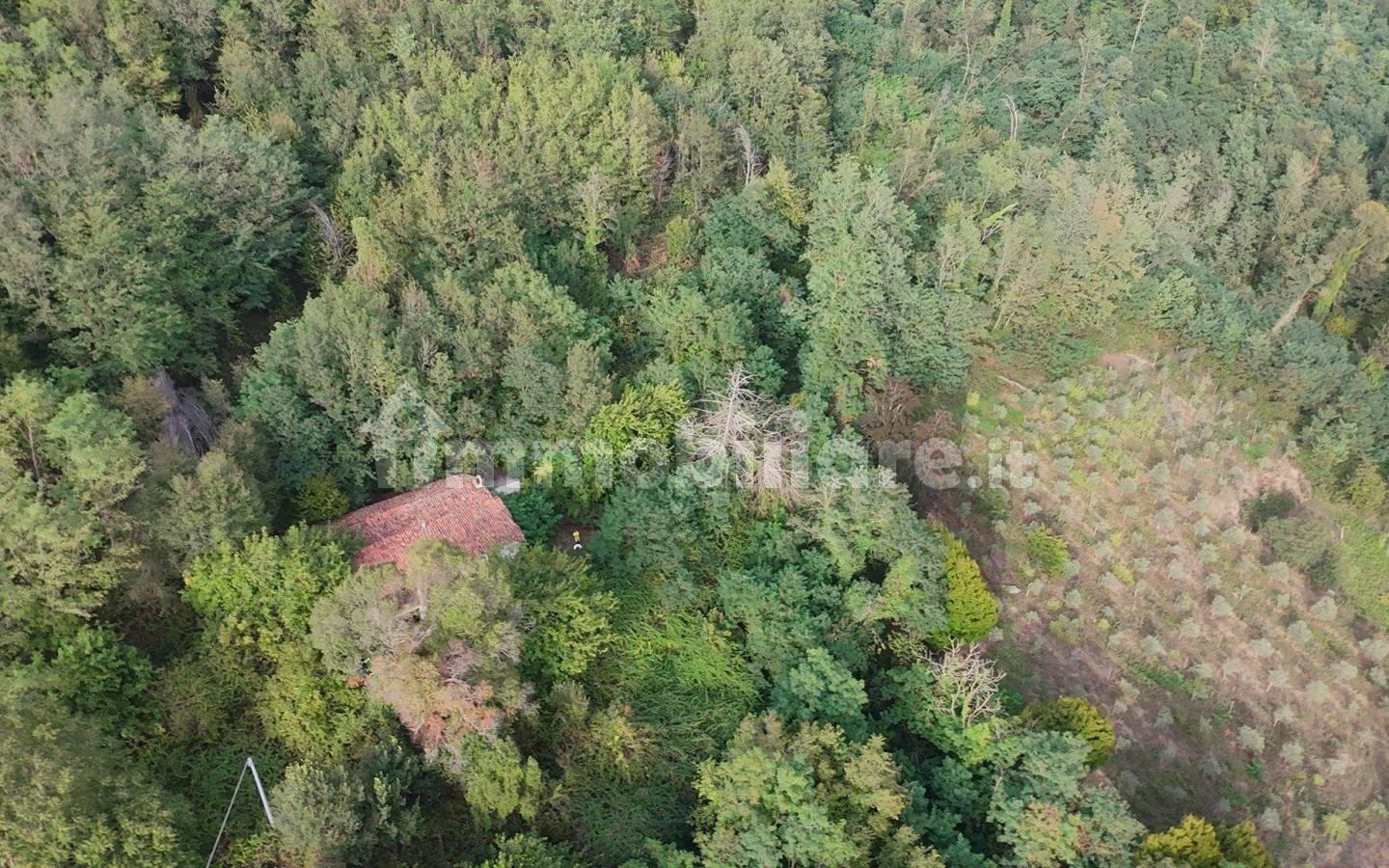 Cascina, da ristrutturare, 238 m², Bovezzo