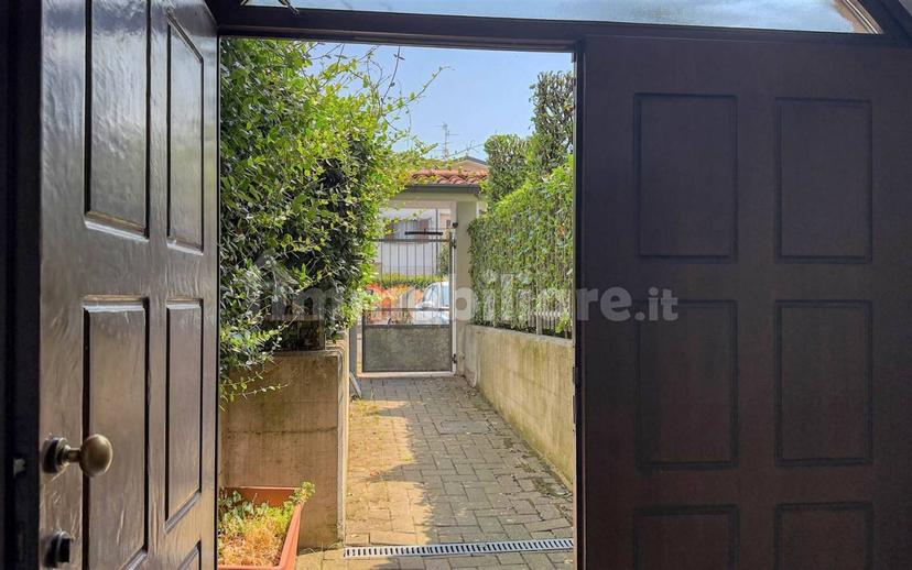 Appartamento buono stato, primo piano, Caponago — foto 50 di 58