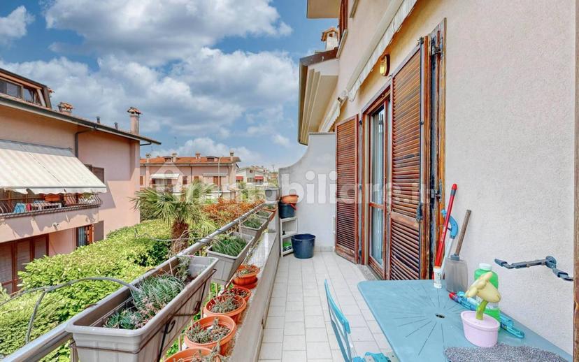 Appartamento buono stato, primo piano, Caponago — foto 5 di 58