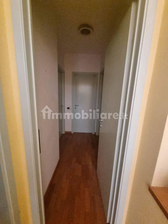 Trilocale via 25 Aprile, Casorate Sempione — foto 4 di 12